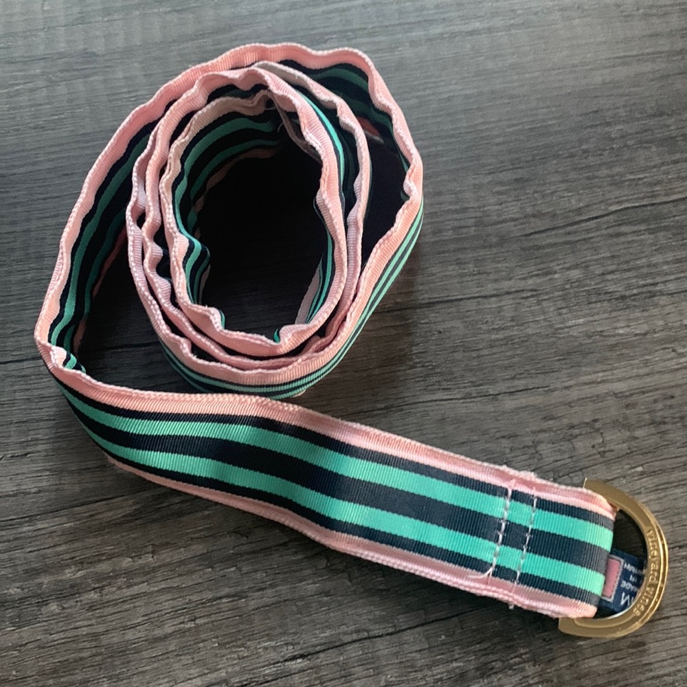 Vineyard Vines Striped Canvas Belt w/ Gold Logo Buckle – 40”